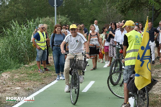 Ascoli Piceno città a misura di bicicletta, la Fiab assegna la bandiera gialla